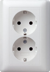 Gira 078004 Standard55 SCHUKO-Двойная розетка, 16А, цвет:чисто белый, тон: матовый