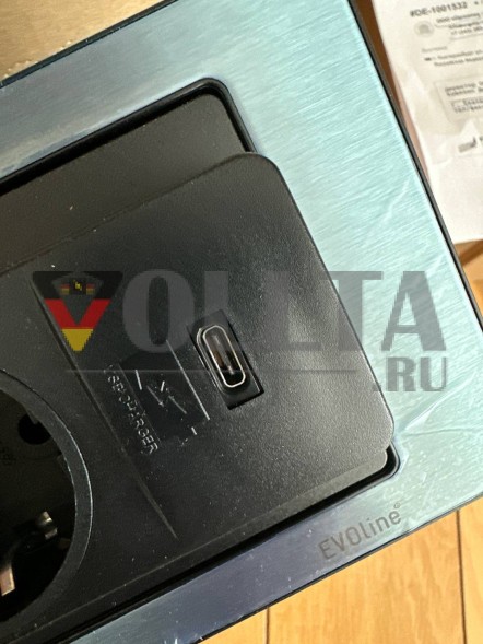 EVOline BACKFLIP  нержавеющая сталь. 2 роз. USB-C-Charger. EAN: 4044657035349