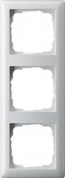 Gira 021303 Standard55 рамка,3 группы, цвет:чисто белый, тон:глянец