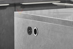 EVOline One / Двойное зарядное устройство USB переменного тока / Черное защитное кольцо